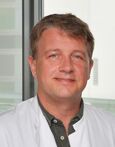 Prof. Dr. Utz Settmacher, Direktor der Klinik für Allgemein-, Viszeral- und Gefäßchirurgie am UKJ. (Foto: UKJ)
