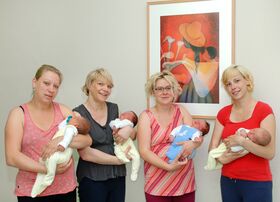 Vierfaches Mutterglück an der Uniklinik Jena: Über 1.400 Jungen und Mädchen werden jährlich in der Geburtshilfe geboren. Am 2. Juni lädt die Klinik ein zum „Kindertag“.